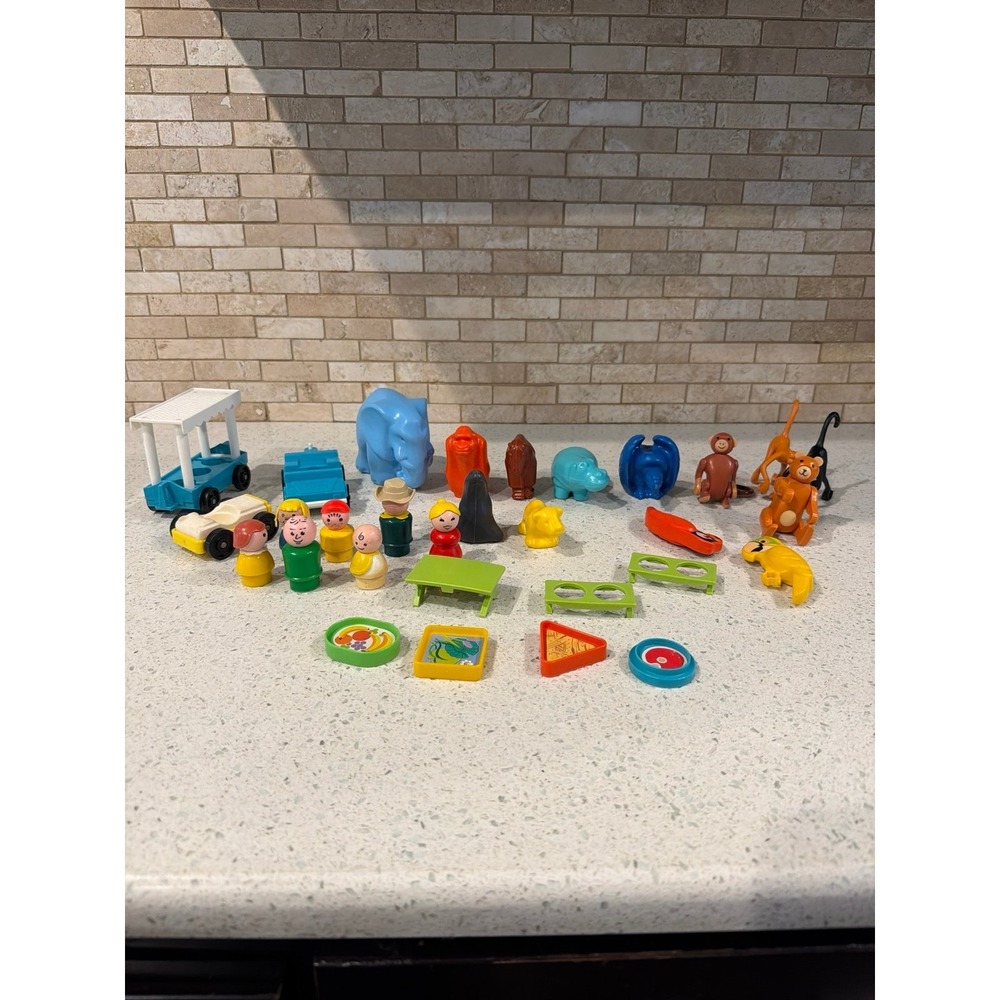 Vintage Fisher Price Little People Toy Bundle Mixed Figures